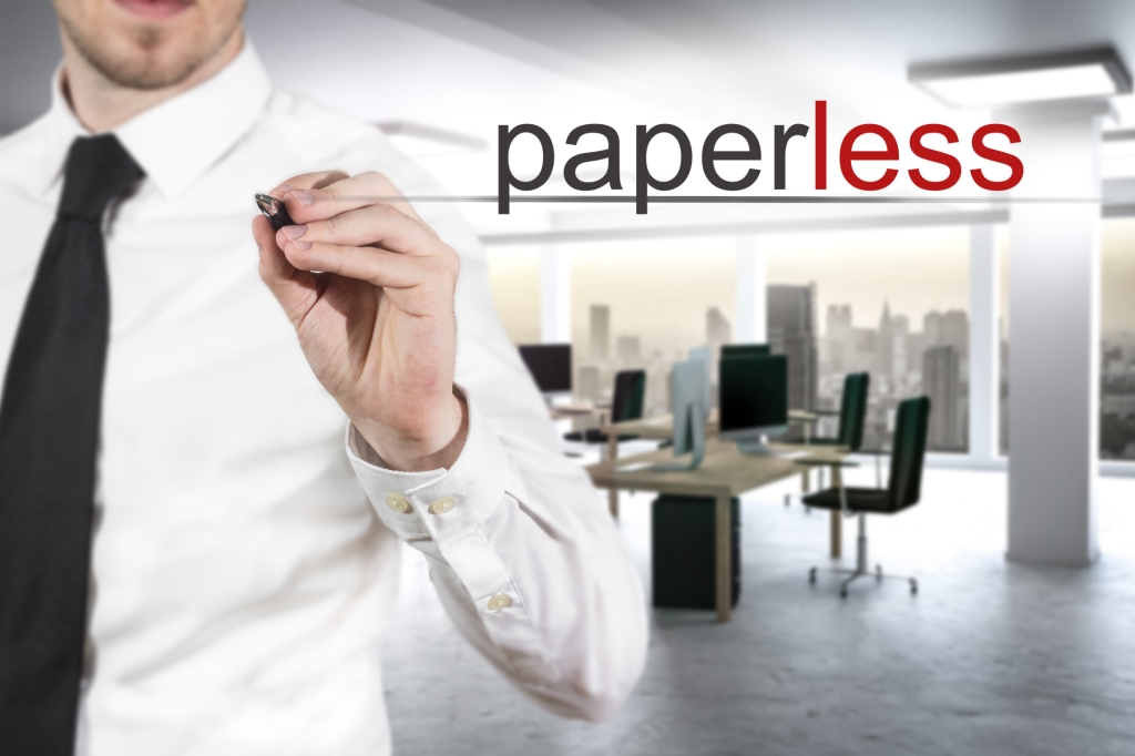Hemat kertas menggunakan layanan pemindaian dokumen aplikasi seluler PDF4me